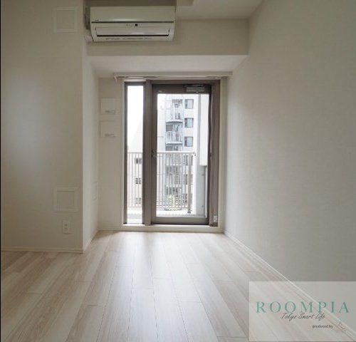 居室・リビング　同タイプ間取りの参考写真です