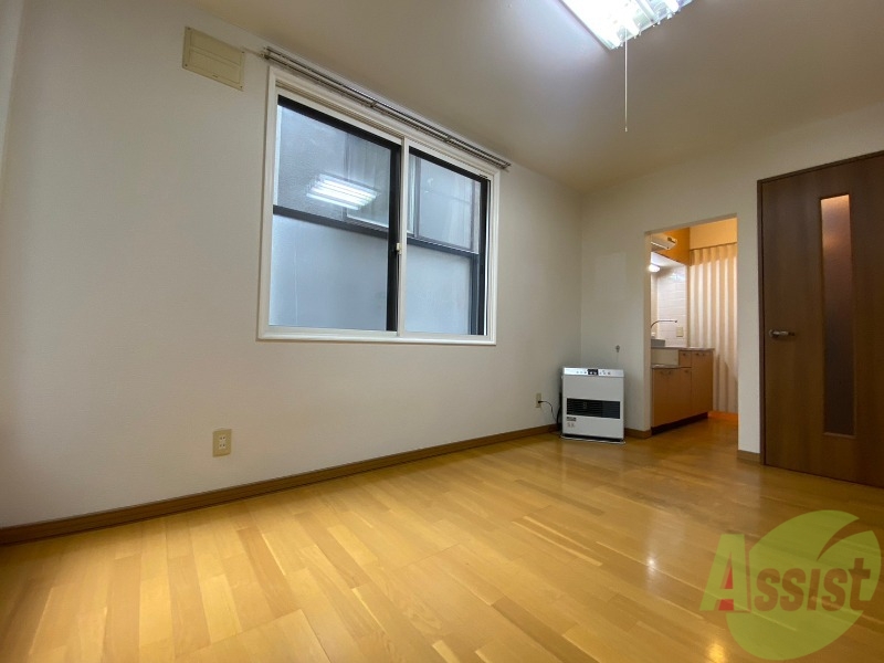 居室・リビング　広くてキレイなお部屋が広がっていて、充実した生活が送れそう。