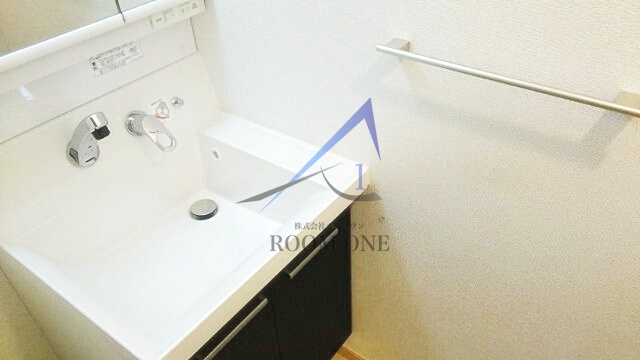 洗面設備　独立洗面台です。