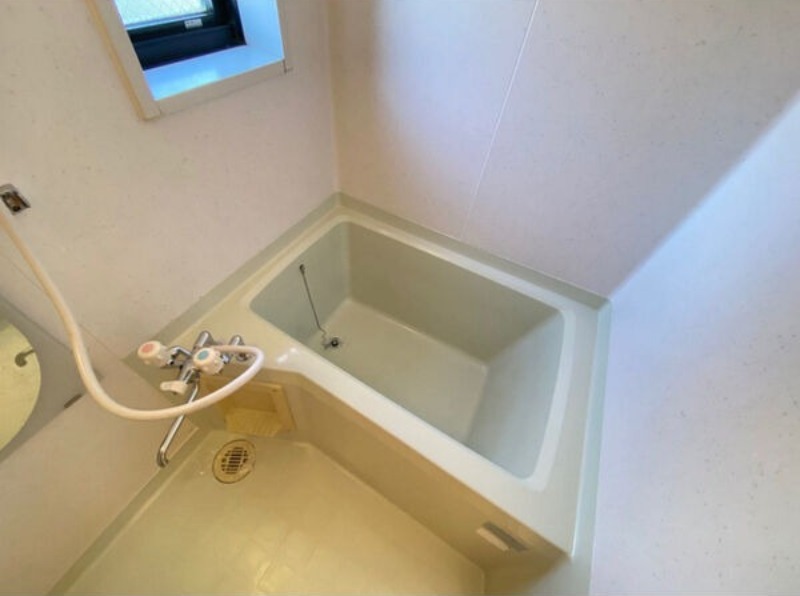 バス・シャワールーム　図面と現状に相違がある場合には現状を優先