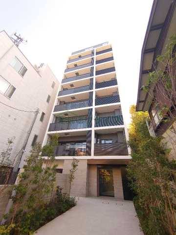 建物外観　リライフ下北沢店