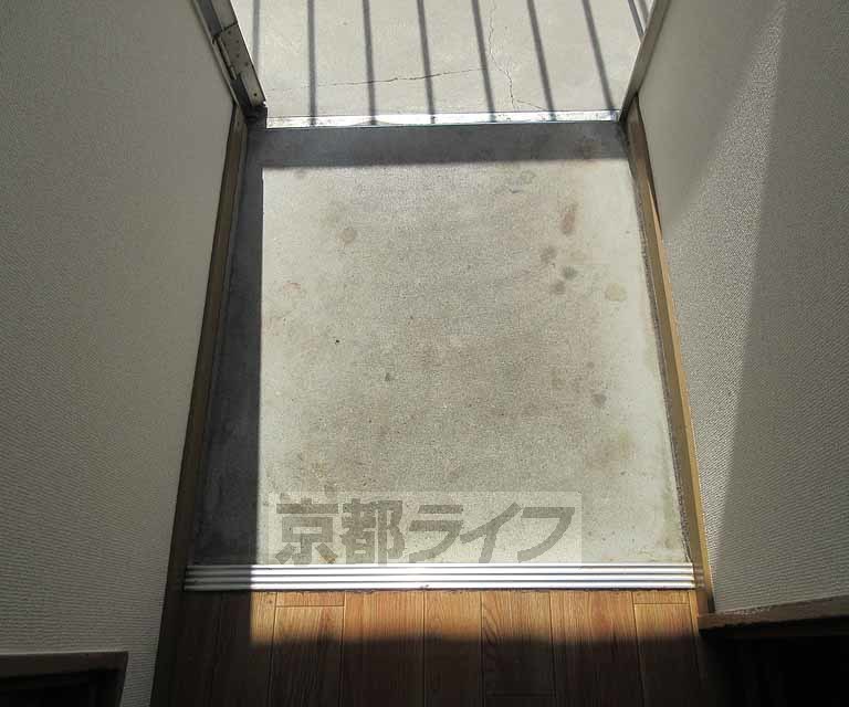 玄関　広々とした玄関です