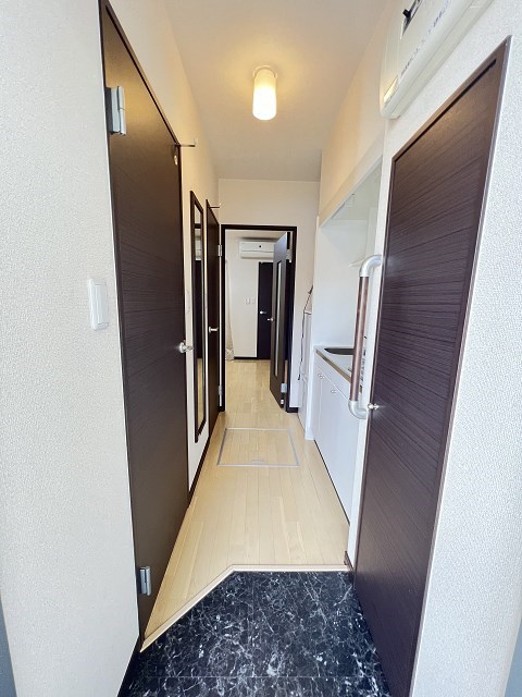 玄関　明るい玄関です