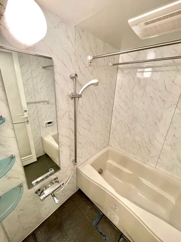 バス・シャワールーム　バス※別部屋参考写真