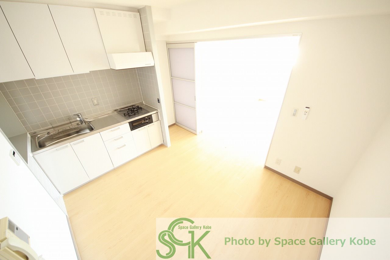居室・リビング　※お部屋によって仕様・色味が異なる場合があります