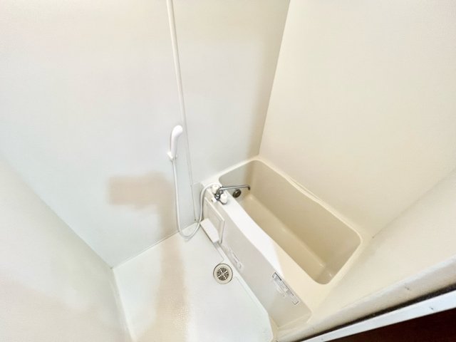 バス・シャワールーム　日々の疲れを癒すお風呂付です