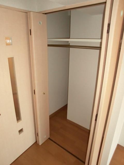 収納　※同建物　別室の設備施工例　現況優先