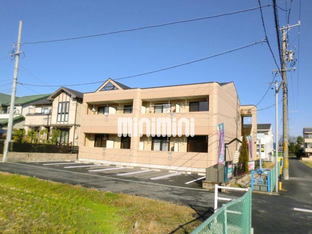 建物外観　南向きで日当り良好。