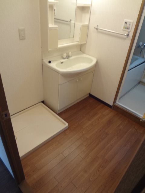洗面設備　※他のお部屋です、ご参考までに