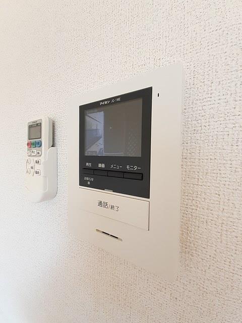 セキュリティ　モニター付きインターホン