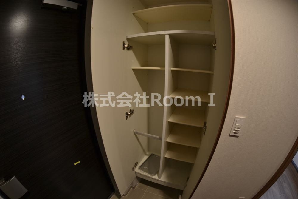 玄関　シンプルで使いやすい玄関です