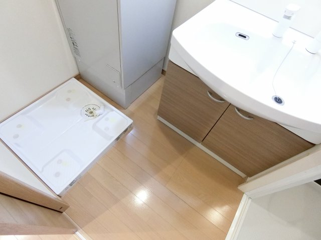 洗面設備　詳細は、RISUMO江坂本店→06-6155-7137まで♪
