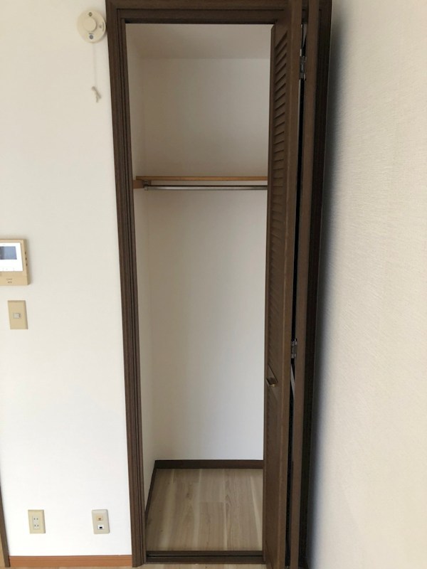 収納　別室参照