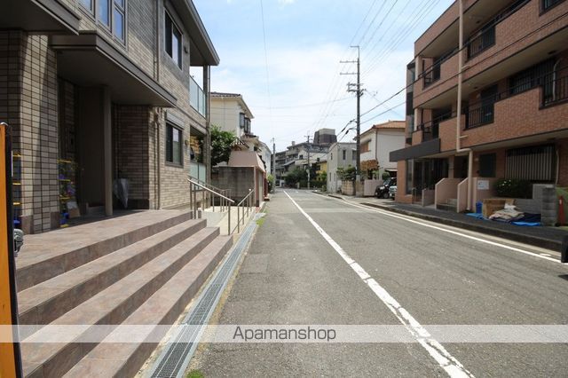 その他　前面道路（その他）まで0m