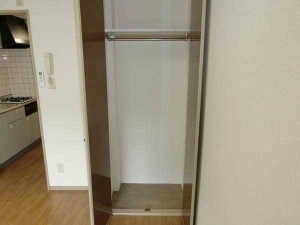 リヴェルテ生駒の内装写真