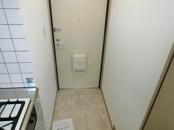 リヴェルテ生駒の玄関写真