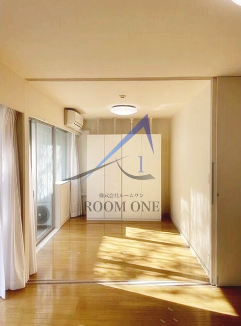 居室・リビング　洋室のお部屋です。