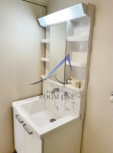 洗面設備　洗面台です。