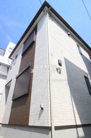 建物外観　シンプルで洗練されたデザインが毎日の暮らしに心地よさをプラス