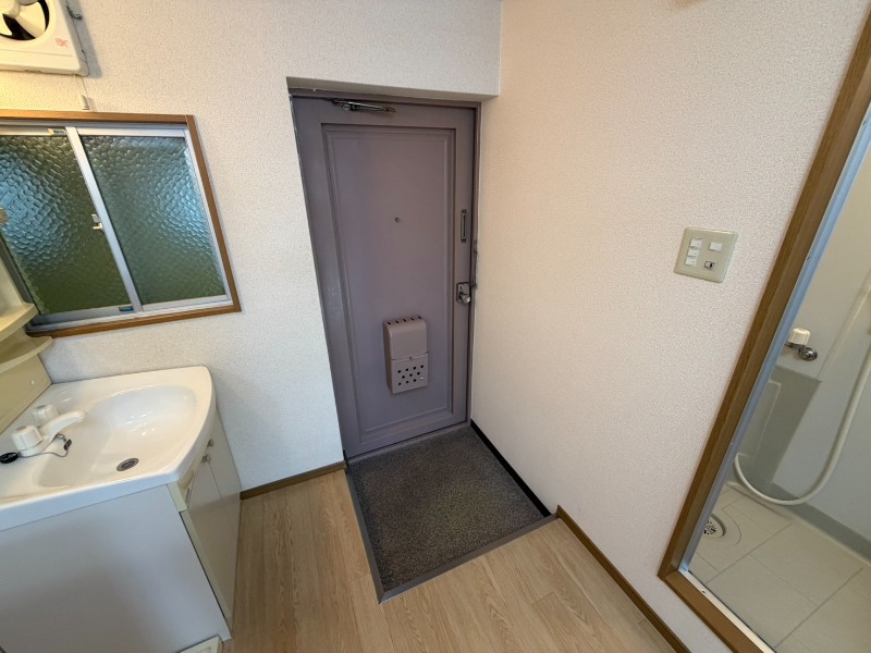 紫野ハイツの玄関写真