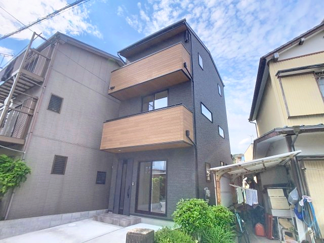 建物外観　2026年6月撮影