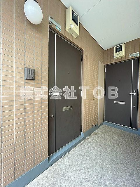 その他　玄関ドア