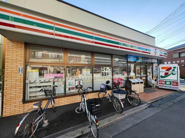 コンビニ　セブンイレブン葛飾東四つ木3丁目店（コンビニ）まで630m