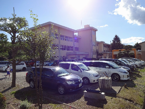 小学校　伊那市立伊那北小学校（小学校）まで1727m