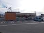 セブンイレブン山梨万力店（コンビニ）まで2194m