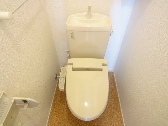 トイレ　ゆったりとした空間のトイレです