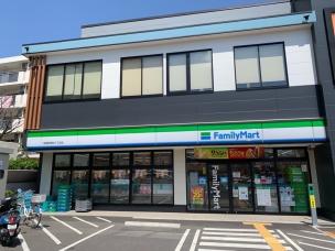 コンビニ　ファミリーマート 板橋前野町六丁目店（コンビニ）まで240m