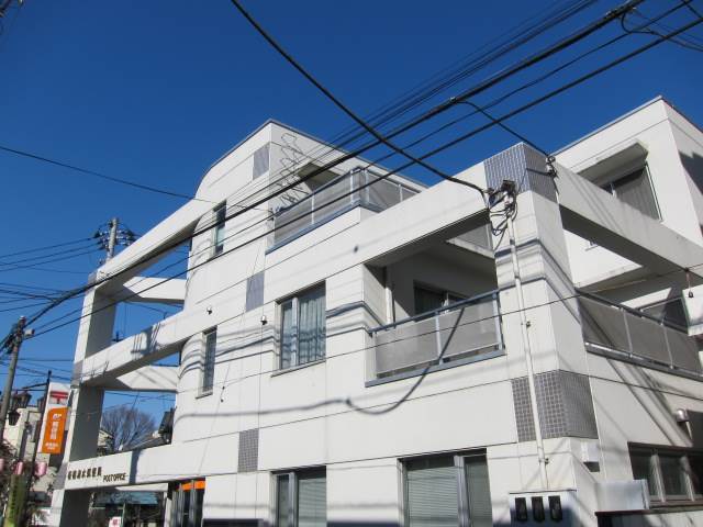 郵便局　板橋清水郵便局（郵便局）まで448m