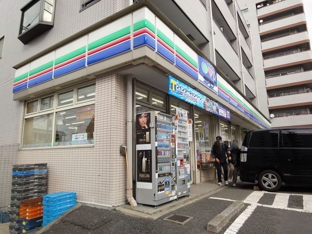 コンビニ　スリーエフ（コンビニ）まで370m