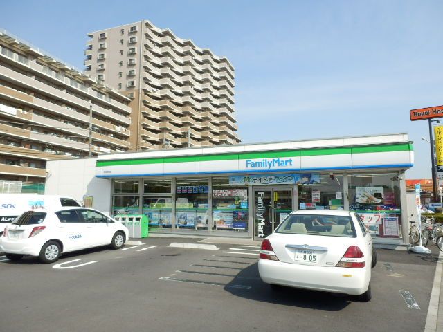 コンビニ　ファミリーマート幕張町店（コンビニ）まで1610m