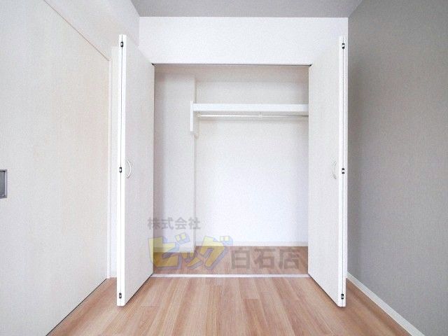 収納　各部屋にクローゼット付きです♪