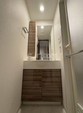 洗面設備　忙しい朝には欠かせない洗面所です