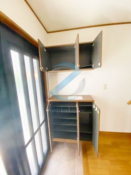 玄関　収納