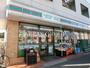 コンビニ　ローソンストア100足立栗原店（コンビニ）まで404m