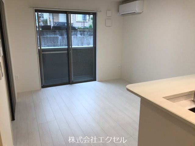居室・リビング　日当たり良好です。