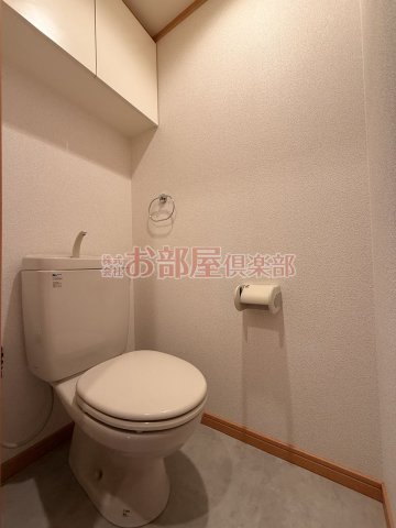 トイレ　落ち着いたトイレです