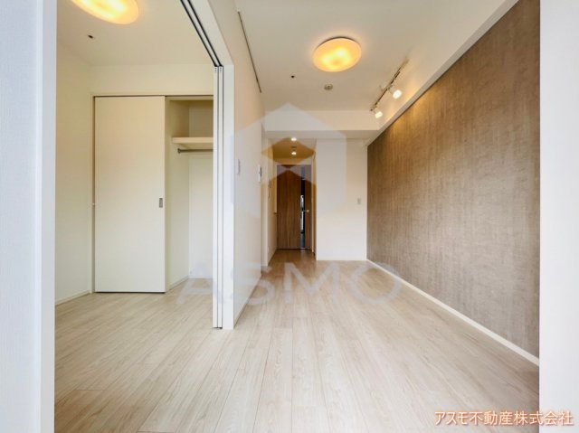 居室・リビング　同マンション別部屋　参考写真
