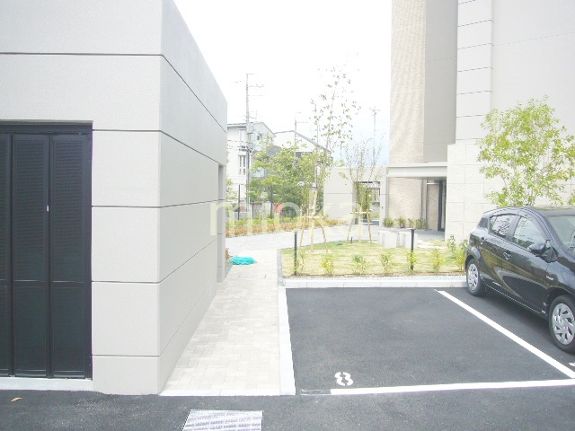 クローバービュー北花田の外観写真