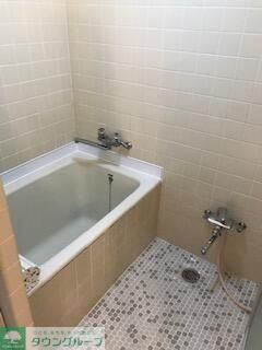 バス・シャワールーム　別部屋参考写真