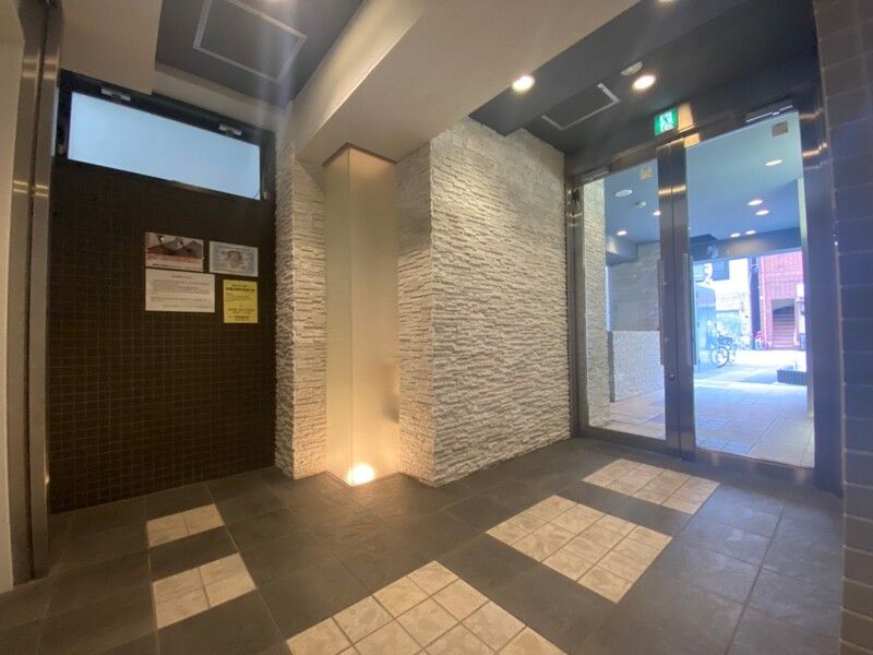 ＪＲ東西線 大阪天満宮駅 徒歩6分 11階建 築18年の外観写真