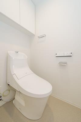 ＪＲ京浜東北線 大井町駅 徒歩21分 7階建 築7年のトイレ写真