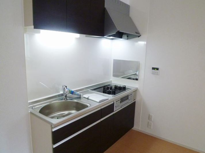エステート上口のキッチン写真