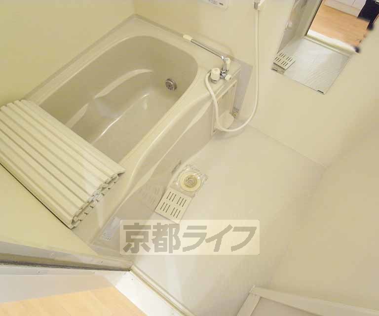 ＪＲ山陰本線 嵯峨嵐山駅 徒歩2分 3階建 築18年の風呂写真
