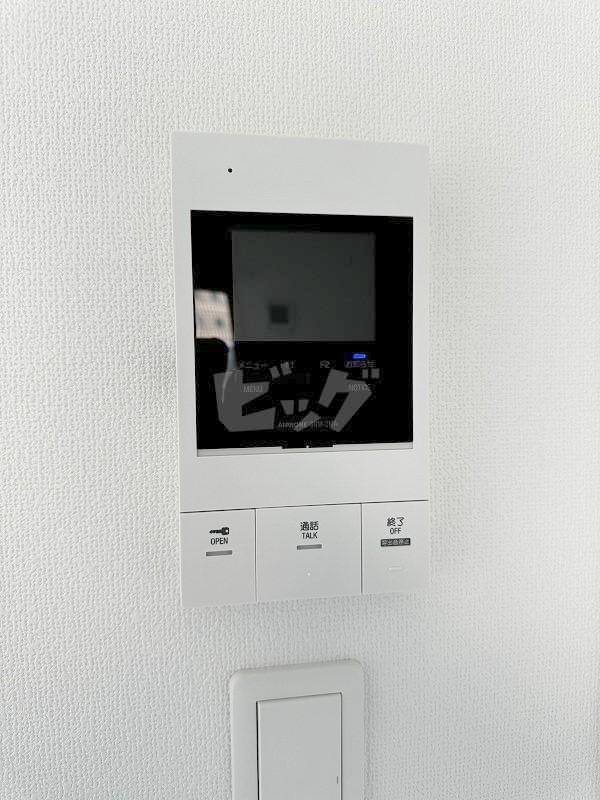 セキュリティ　来客の顔が見えて安心！TVモニターホン付きです♪