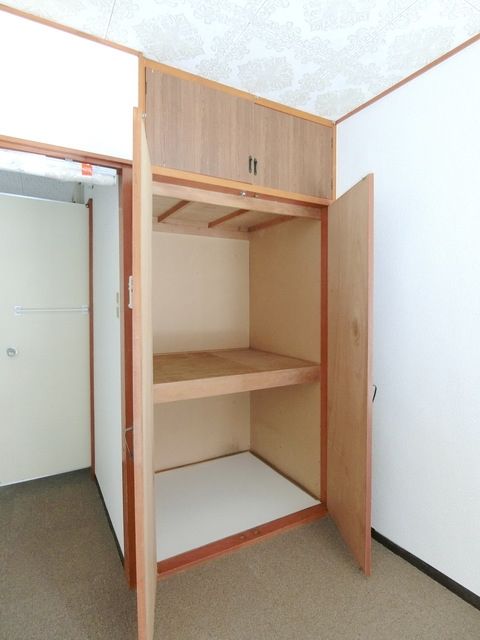 収納　室内・室内設備