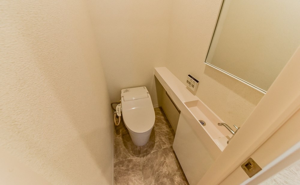 Pete猫洞通のトイレ写真